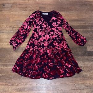 Taylor size 2 velour holiday or cocktail dress